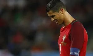 VIDEO Bồ Đào Nha 1-1 Iceland: Ronaldo gây thất vọng ngày ra quân tại EURO 2016