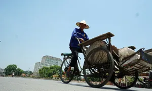 Nắng nóng vẫn bao trùm hầu khắp các tỉnh thành từ Thanh Hóa đến Phú Yên