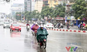 Bắc Bộ và Trung Bộ tiếp tục có mưa dông, Nam Bộ trời nắng