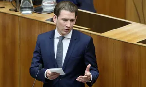 Thủ tướng trẻ tuổi của Áo mất chức