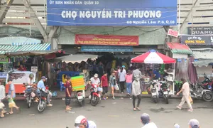 Giải quyết khó khăn cho tiểu thương tại chợ Nguyễn Tri Phương