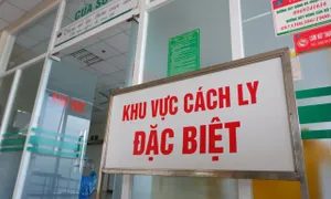 Ghi nhận tình hình kiểm tra sát khuẩn cách ly tại quận 10