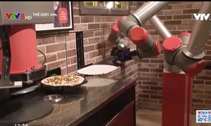 Cửa hàng pizza do robot đảm nhiệm ở Paris, Pháp