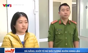 Khởi tố đối tượng buôn hàng lậu