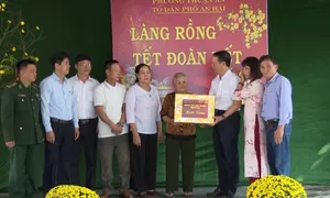 Tết ở làng Rồng