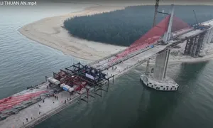 Hợp long Cầu Thuận An qua Cửa biển Thuận An, Huế