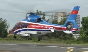 Đà Nẵng mở lại tour trực thăng ngắm toàn cảnh thành phố từ trên không