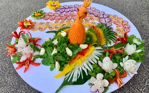 Ẩm thực cung đình Huế: Nghệ thuật chế tác ngũ sắc trên bàn tiệc