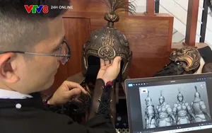 Người trẻ hồi sinh giáp trụ Việt