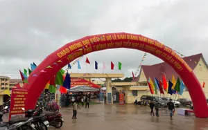 Cầu truyền hình Lễ khai giảng năm học và khánh thành trường phổ thông nội trú liên cấp tại các xã biên giới đất liền