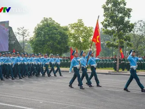 Hào hùng không khí buổi hợp luyện của các lực lượng quân đội chuẩn bị cho Lễ diễu binh 2/9