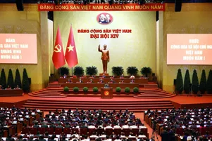 Hướng tới xây dựng Việt Nam hùng cường, thịnh vượng, hạnh phúc