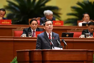 Tiếp tục đổi mới tư duy, nâng tầm công tác tham mưu chiến lược