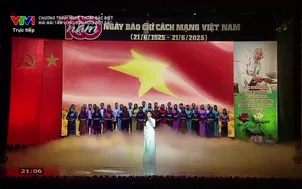Duyên Quỳnh gây xúc động với "Viết tiếp câu chuyện hoà bình"
