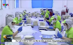 Tăng tốc xuất khẩu duy trì tăng trưởng kinh tế