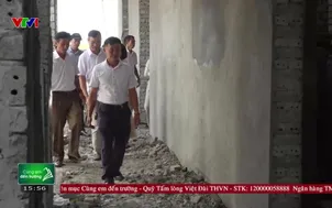 Cùng em đến trường: Thầy trò cùng vượt khó