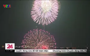 Nhật Bản: Cháy lớn trên sà lan tại lễ hội pháo hoa
