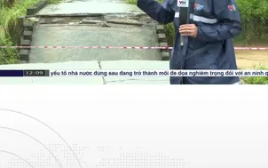 Quảng Ngãi: Sập cầu Cây Sung, cô lập hơn 300 hộ dân