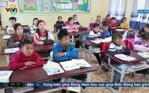 Nỗ lực xóa mù chữ cho đồng bào dân tộc Chứt