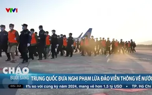 Trung Quốc đưa nghi phạm lừa đảo viễn thông về nước