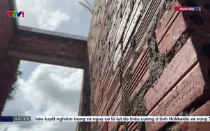 Tăng tốc xây nhà giúp dân vùng lũ