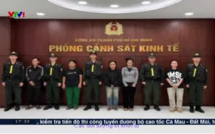 Khởi tố 5 đối tượng sản xuất dầu gió giả