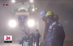 Ánh đèn không tắt trên những đại công trình