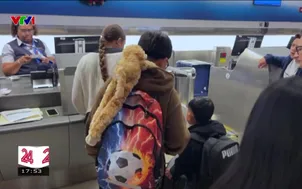 Những đứa trẻ có người giám hộ bị trục xuất ở Mỹ