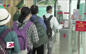 Đảm bảo xuất nhập cảnh thông suốt dịp cuối năm