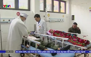 Cấp cứu nạn nhân bị tai nạn trên cao tốc