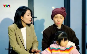 Về quê: Tết ấm từ những tấm lòng