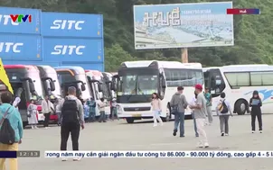 Cảng  chân mây liên tục đón tàu du lịch