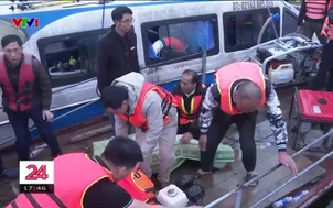 Huy động các lực lượng tìm kiếm nạn nhân mất tích trên hồ thủy điện Thác Bà