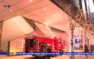 Hàng chục người kẹt thang máy tòa tháp Skytree