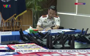 Indonesia bắt giữ 13 người nhật giả danh cảnh sát lừa đảo