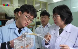 Ánh sáng tri thức: Dấu ấn nữ trí thức