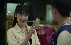 Bước chân vào đời - Tập 10: Thương xúc động vì món quà của hai em