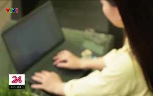 "Thăng chức" trong thầm lặng