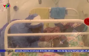 Năng lực xét nghiệm hạn chế trong ứng phó dịch Ebola