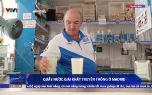 Quầy nước giải khát truyền thống ở Madrid