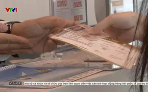 Vé máy bay cao điểm hè rẻ hơn