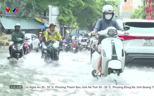 Mưa lớn gây ngập nhiều nơi ở TP. Hồ Chí Minh