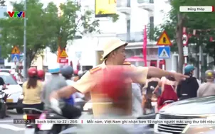 Đồng Tháp: Giông lốc gây thiệt hại nhiều nhà dân