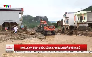 Nỗ lực ổn định cuộc sống cho người dân vùng lũ