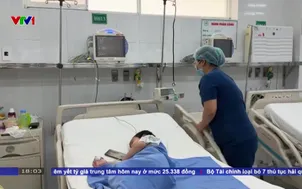 Trẻ suy tạng sau thời gian dài chỉ uống sữa tươi