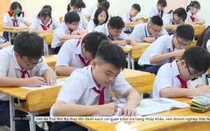 TP. Hồ Chí Minh: Học sinh đầu cấp và cuối cấp tựu trường sớm