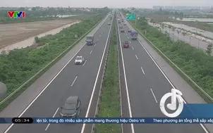 Lái xe cần giữ đúng khoảng cách để tránh tai nạn