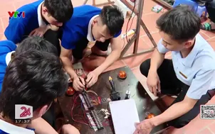 Chọn học nghề ngắn hạn hay dài hạn
