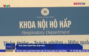 Cứu chữa các nạn nhân vụ cháy khách sạn