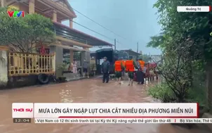 Mưa lớn gây ngập lụt chia cắt nhiều địa phương miền núi